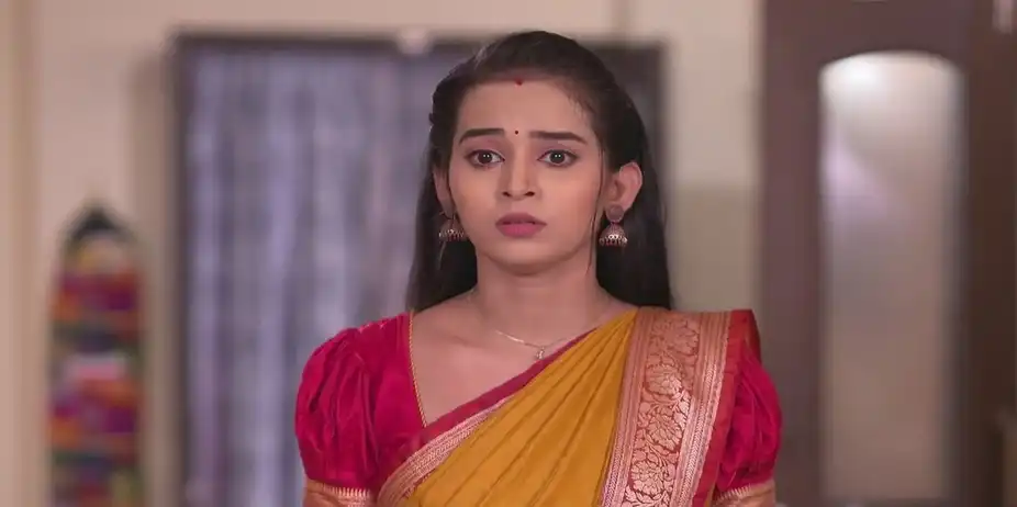 Manini Distracts Abhimanyu | Tu Khara Mun Chaai