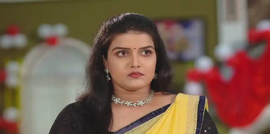 Bhagya's Grandfather Scolds Mohini | Bhagya Rekha