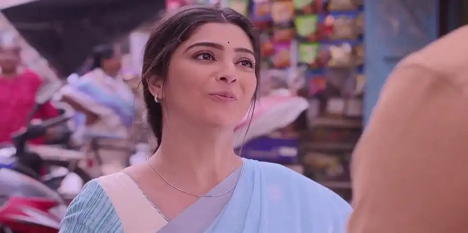 Kinjal Helps Shyamoli | Mana Rahigala Tumarithare