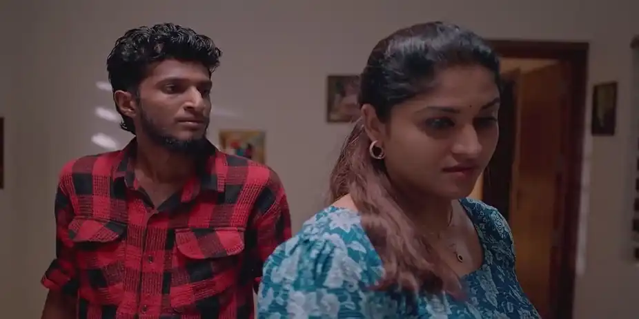 Sara Tells Manu about Jeevan | Madhura Nombara Kaattu