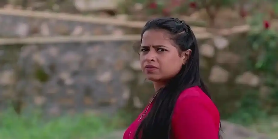 Gouri Speaks to Ganga | Mayamayooram