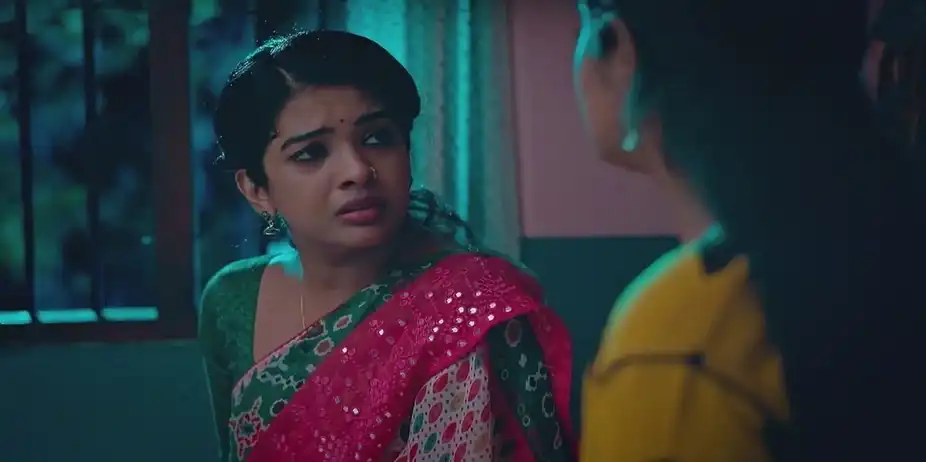 Vandana Grieves | Manathe Kottaram