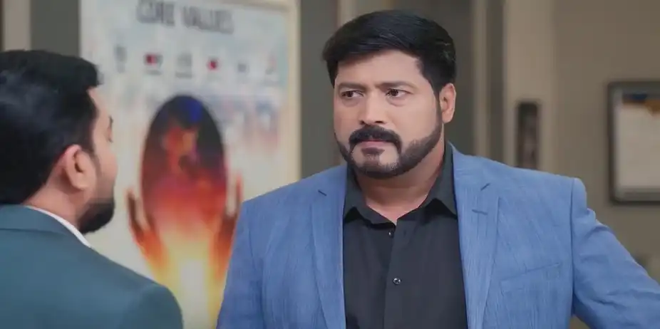 Goutham Questions Santosh | Nenjathai Killathe