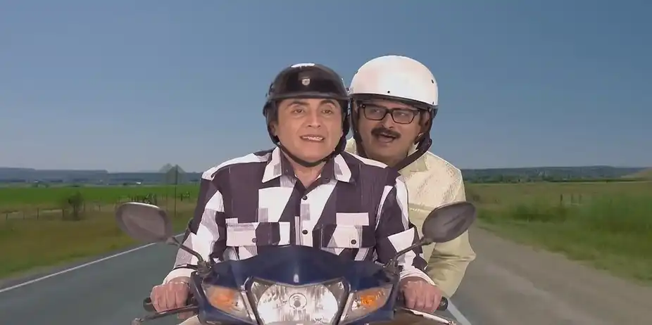 Tiwari and Vibhuti Defecate in the Open | Bhabi Ji Ghar Par Hai