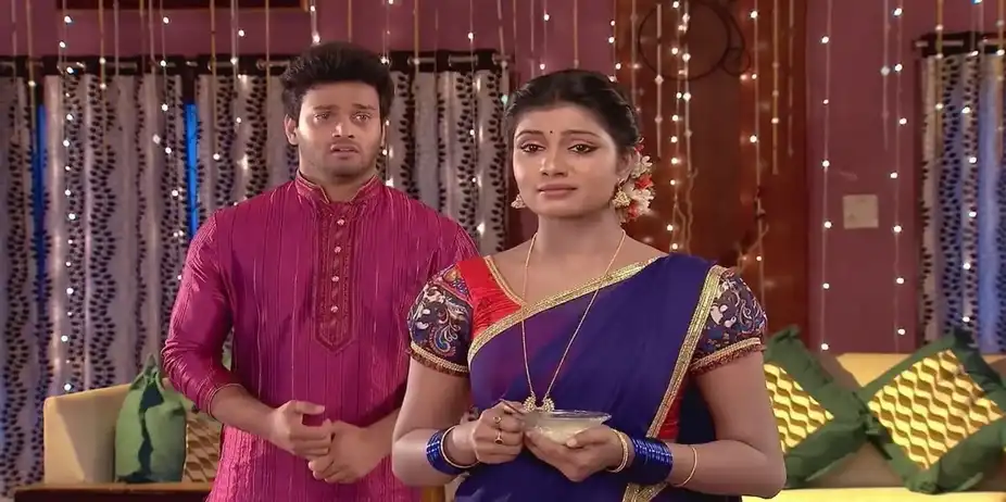 Punya Tells Anirudha about Her Childhood Torment | Naagamandala