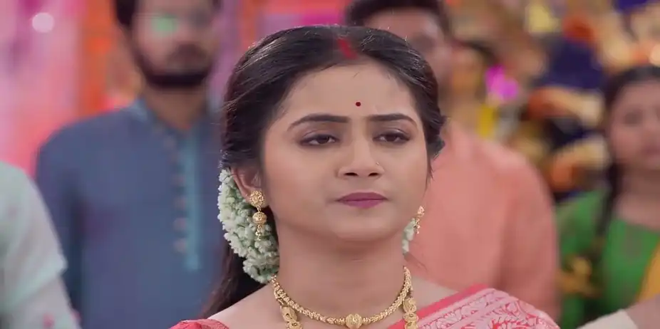 Joyee Reveals that Diti Saved Her | Mala Bodol