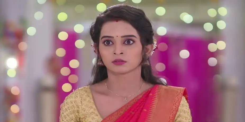 Manini Learns about Abhimanyu's Profession | Tu Khara Mun Chaai