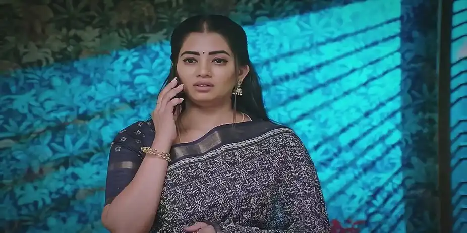 Bhavana Requests Gowda to Send Food for Khushi | Lakshmi Nivasa