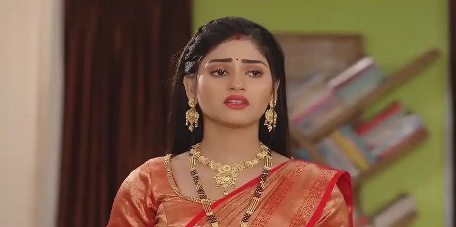 Lakshmi Complains about Richa | Tuma Bina