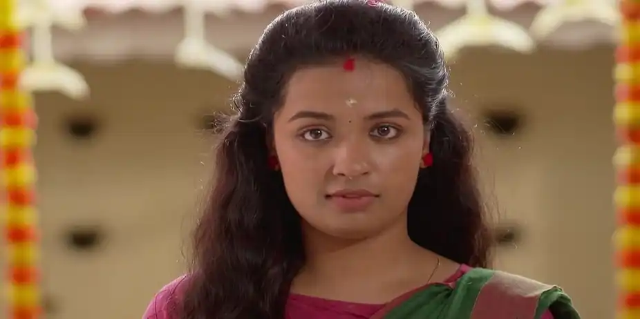 Sathyabhama Joins the Puja | Kudumbashree Sharada