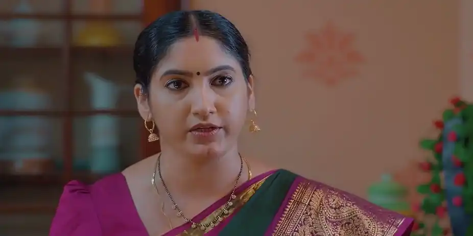 Rohini Shows Mythili Her Place | Valsalyam