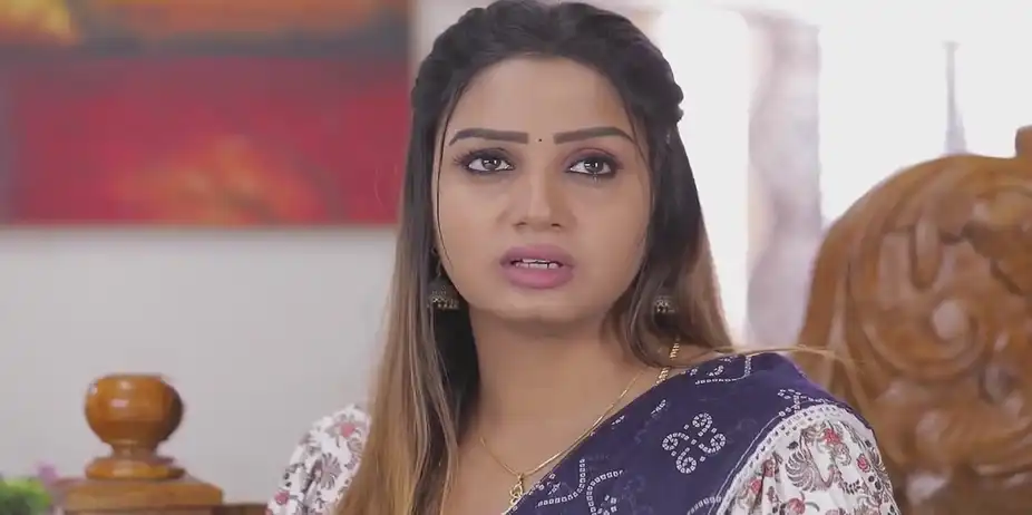 Lakshmi Convinces Aandal | Idhayam