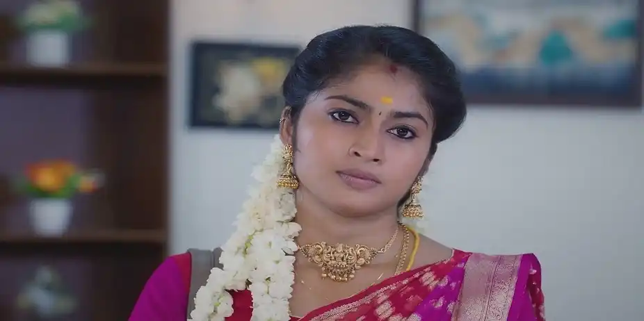 Vadivu Criticises Maaran | Veera