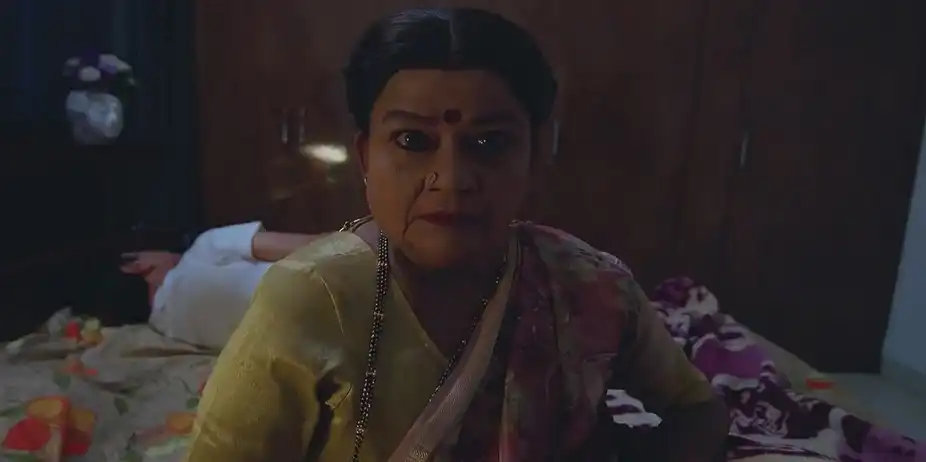 Ghora Makes Arundhati's Spirit Possess Nirmala | Nindu Noorella Saavasam