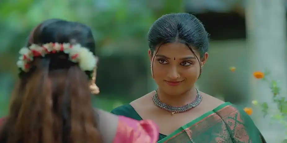 Mythili Makes Her Stand Clear to Malathy | Valsalyam