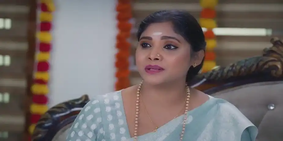 Maari Welcomes Shembakavalli | Maari