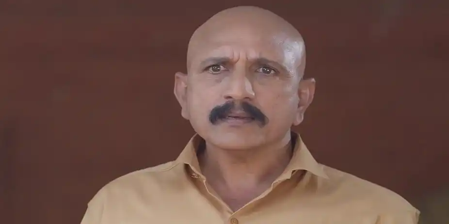 Dattu Scolds Dhanashree | Lakhat Ek Amcha Dada