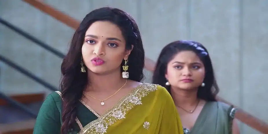 Leela Scares Her Daughters-In-Law | Navri Mile Hitlerla