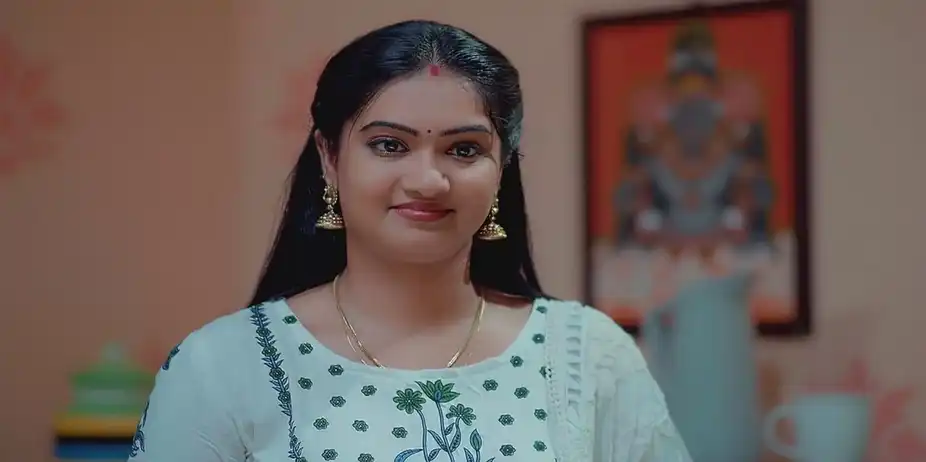 Savithri Tells Meenakshi about Jayaram | Valsalyam