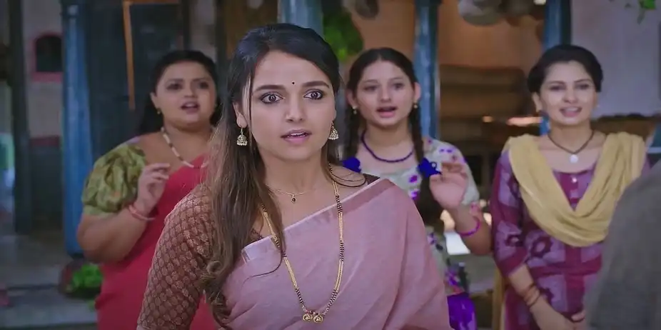 Parvathi Is Elated By Her Mother's Arrival | Annayya
