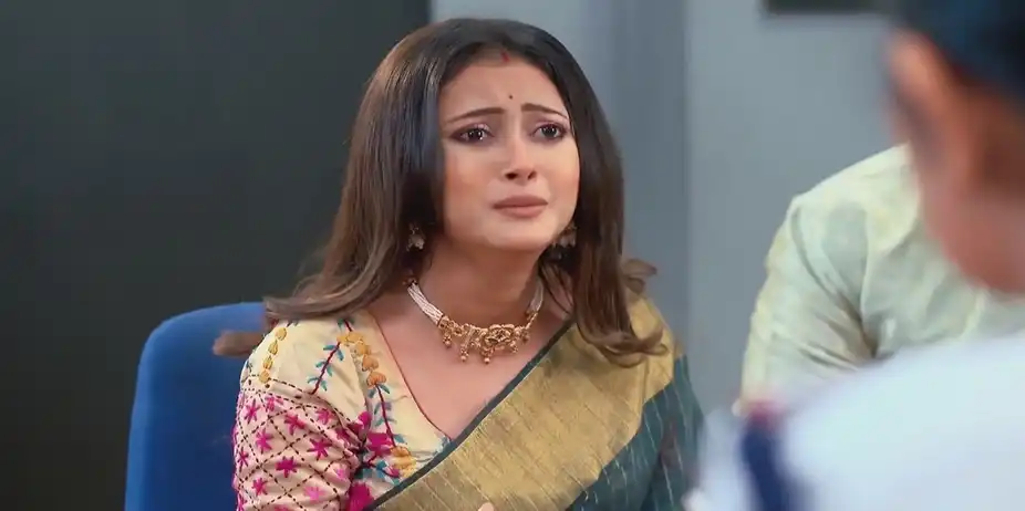 Parna Intends to Investigate the Magician | Neem Phooler Madhu
