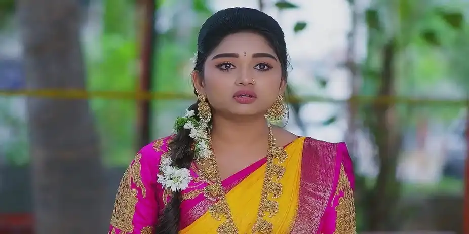 Padmavathi Raises a Ruckus over Aadhya's Actions | Sandhyaraaga