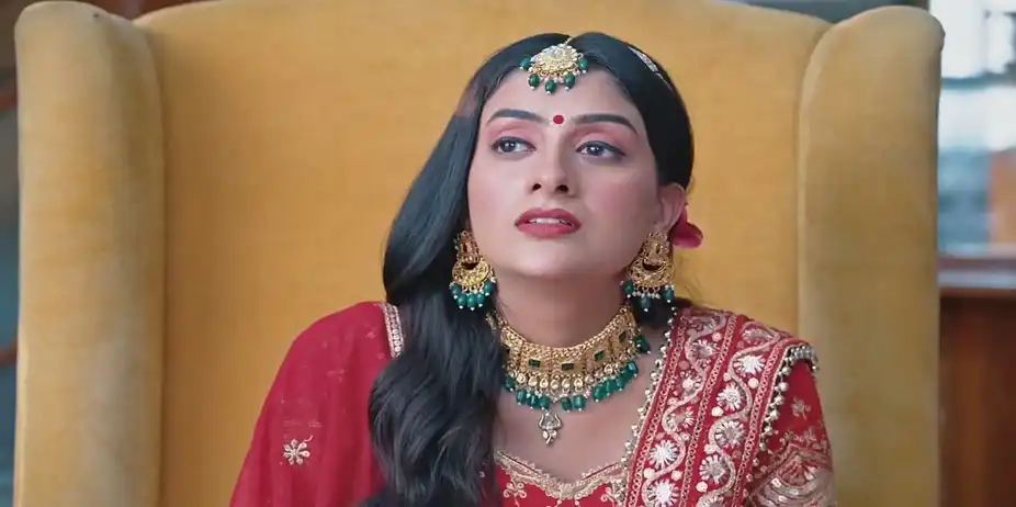 Ishan Arrives at the Home Shrine with Police | Shivika
