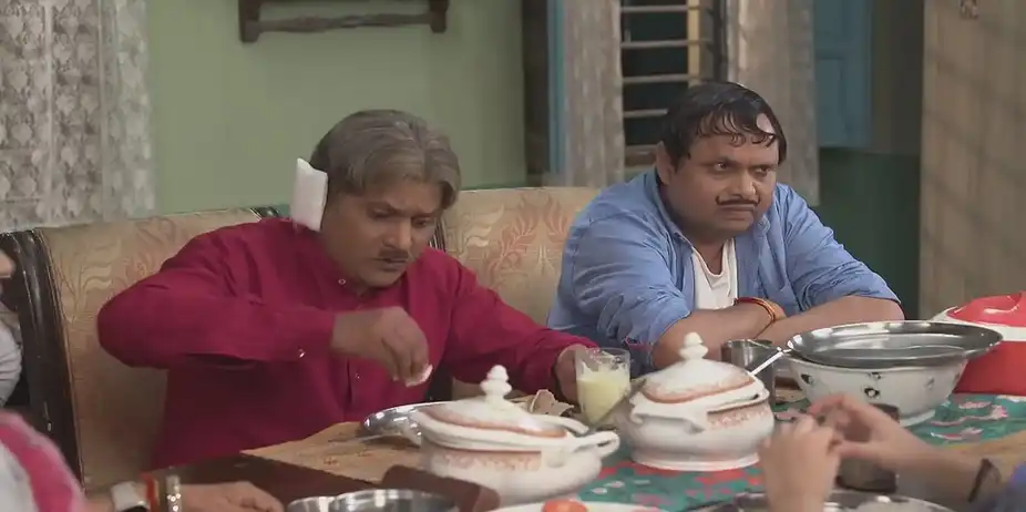 Gabbar Narrowly Escapes Happu's Bullet | Happu Ki Ultan Paltan