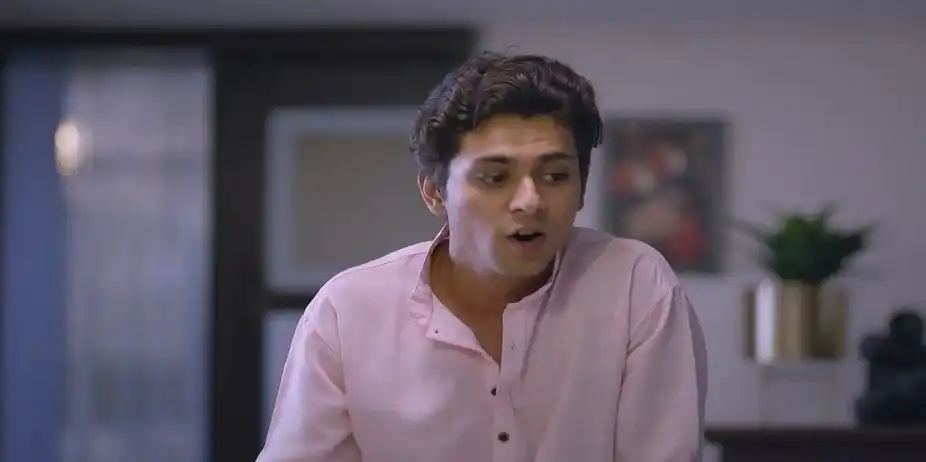 Hamara Parivar' Members Play a Game with the Guests | Hamara Parivar