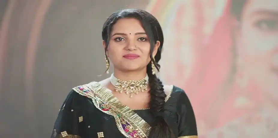 Vasudha Arrives at the Event | Vasudha