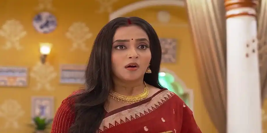 Tonushree Admits to Breaking the Dinner set | Anondi