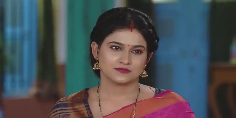 Manas Tries to Appease Isha | Madhura Sansara