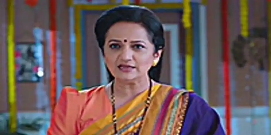 Charulata Reassures Aaji about Akshara | Tula Shikvin Changlach Dhada