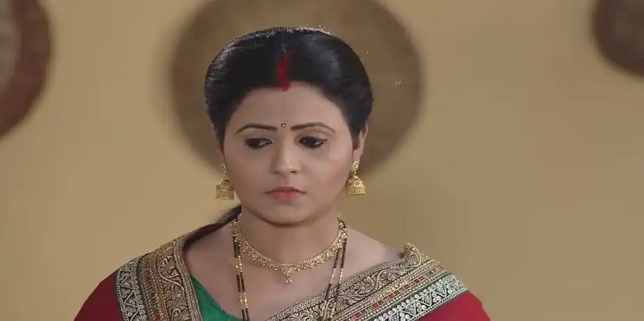 Padmaja Taunts Sandhya | Sandhya Ragini