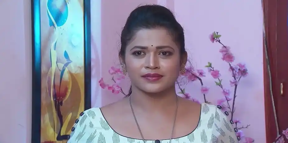 Parnika Is Delighted | Naagamandala