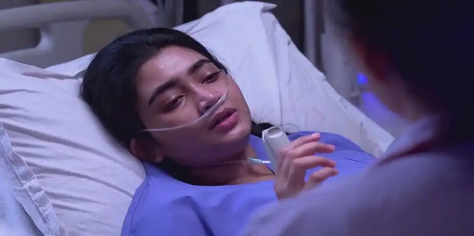Jagadhatri's Doctor Feels Helpless | Jagadhatri