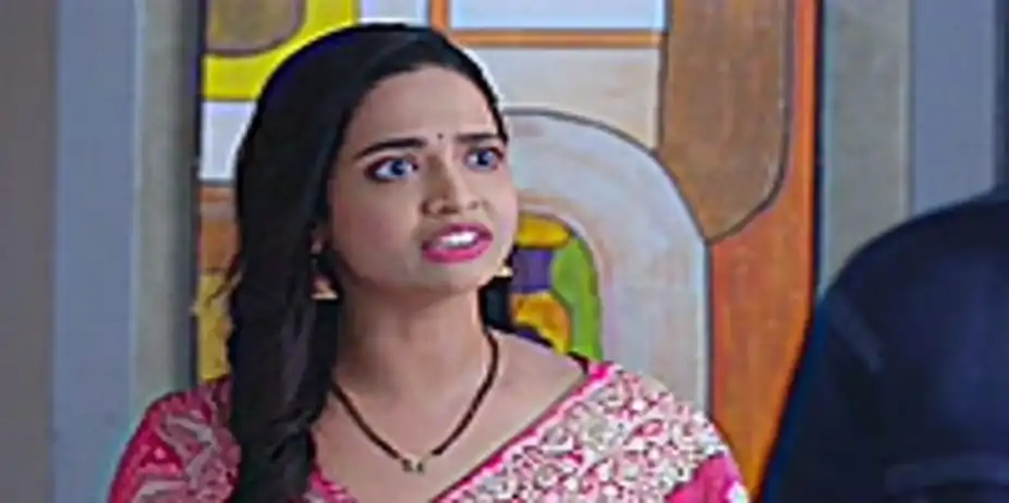 Yash Presents His Side when Leela Confronts Him | Navri Mile Hitlerla