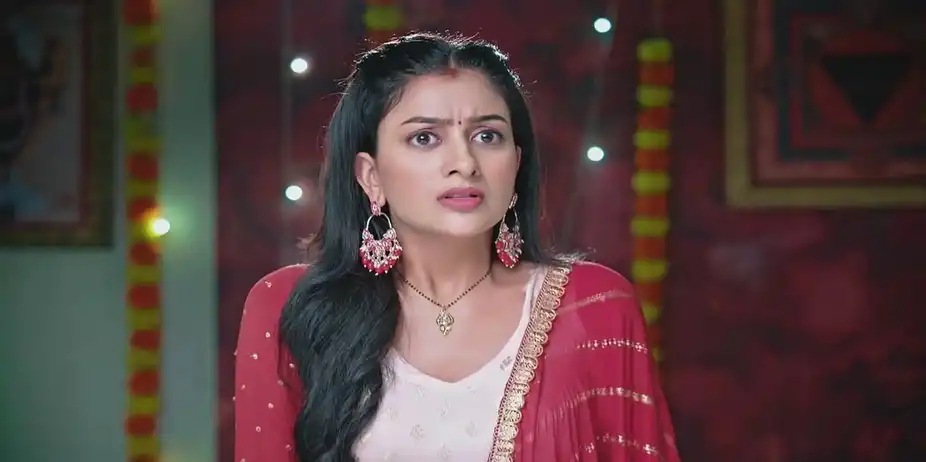Maa Divyana Lies to Randeep | Shivika