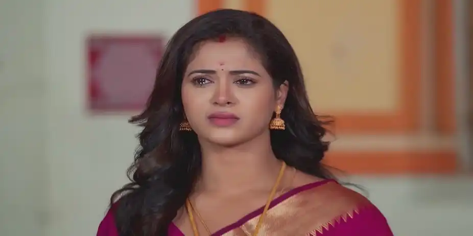 Padma Criticises Maya | Sandhya Raagam