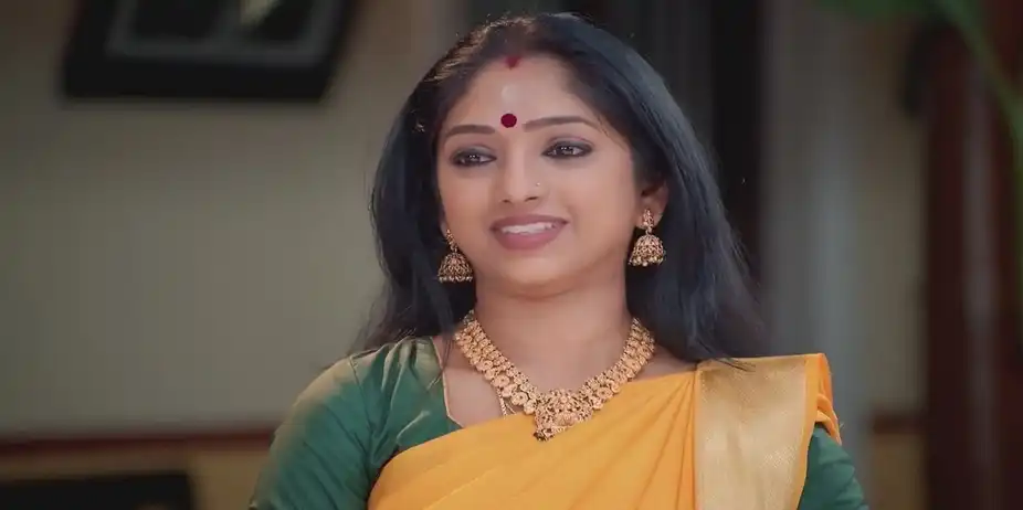 Rani tells Dheivanayagam about Icchadhari | Niniathale Innikkum
