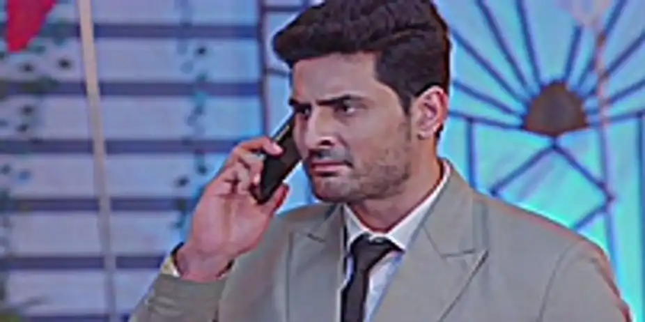 Sahil Thinks of a Way to Get Money from Rajvansh | Kumkum Bhagya