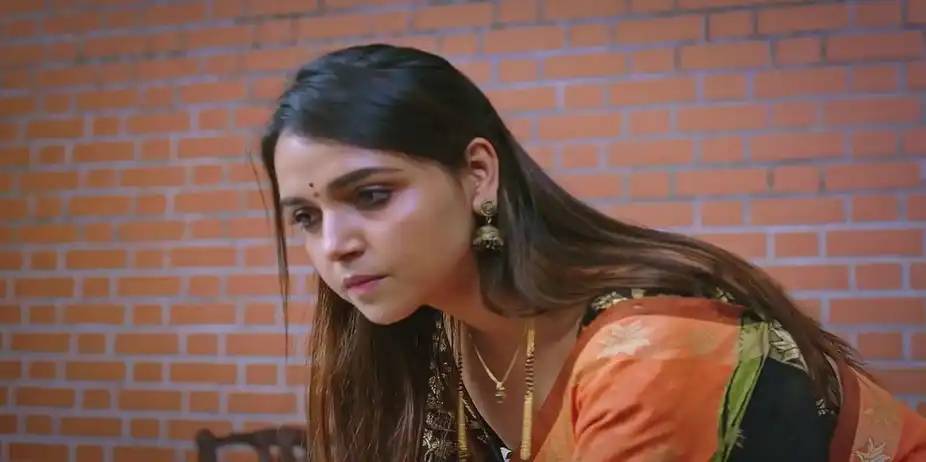 Parvathi Raises Her Voice against Veerabhadra | Annayya