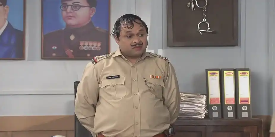 Reshampal Shows the Dreams of Promotion to Happu | Happu Ki Ultan Paltan