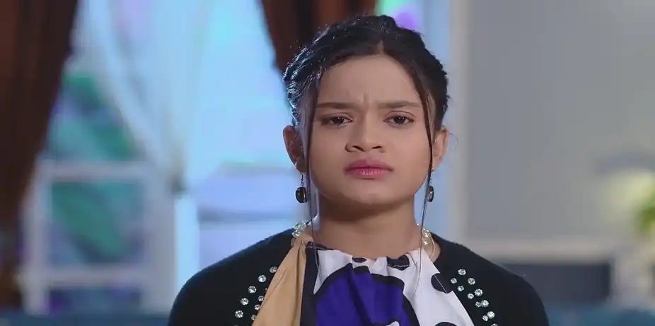 Richa's Behaviour Angers Niranjan | Tuma Bina