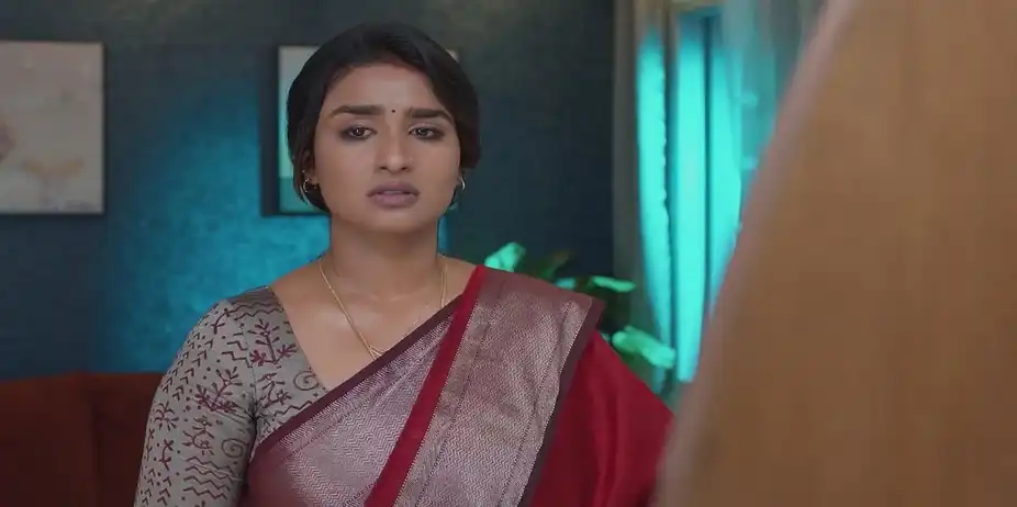 Madhumitha Speaks to Her Self-Conscience | Nenjathai Killathe