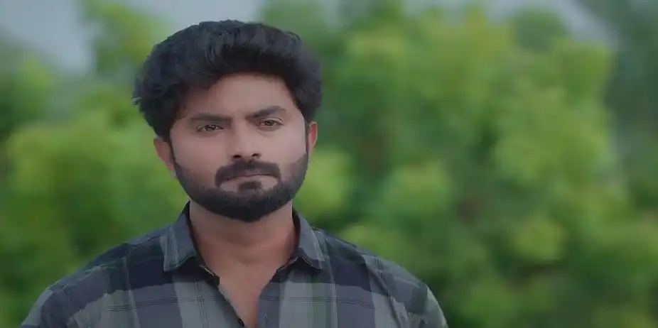 Karthik Lashes out at Kanmani | Veera 