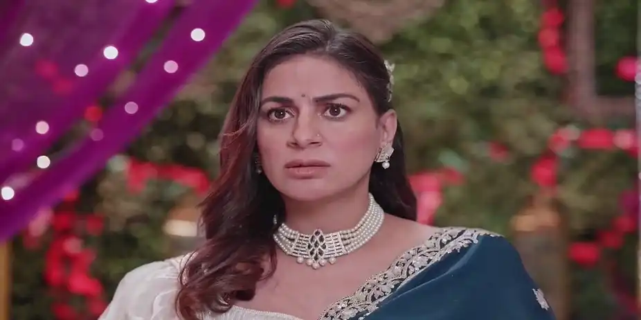 Preeta Questions Nidhi's Upbringing | Kundali Bhagya