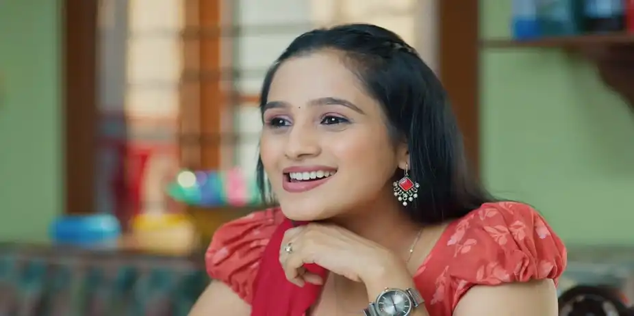 Lakshmi Niwas S1 E1 - Shriniwas's Surprise Delights Lakshmi