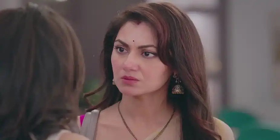 Mandy Shows a Glimpse of ZEE TV Shows | Hamara Parivar