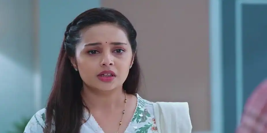 Bhuvaneshwari Scolds Akshara Over Bajrang | Tula Shikvin Changlach Dhada